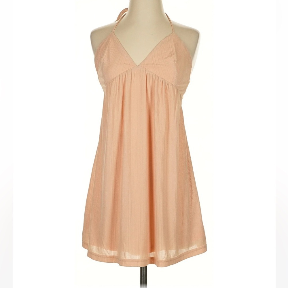 Superdown Margo Halter Shift Dress in Champaign Shimmer NEW - Picture 2 of 5